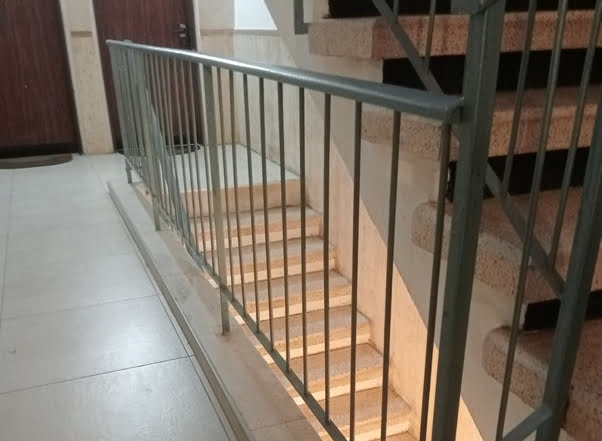 ניקוי חדרי מדרגות